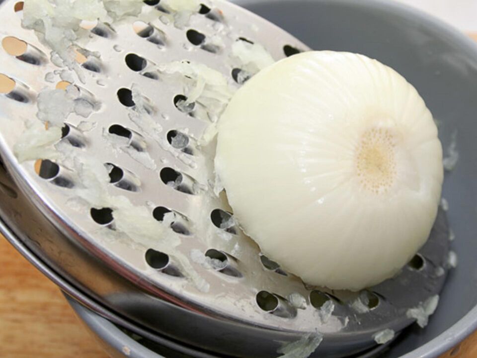 Grated onions can expel parasites from the human body